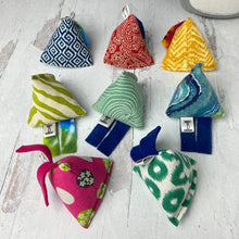 Load image into Gallery viewer, Wholesale Cat Toy Kit Nip Tumble filled with (B Happy) and Buckwheat Husks