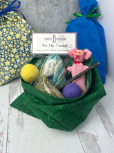 Load image into Gallery viewer, Catnip Toys Gift Set with Re-usable Fabric Bag
